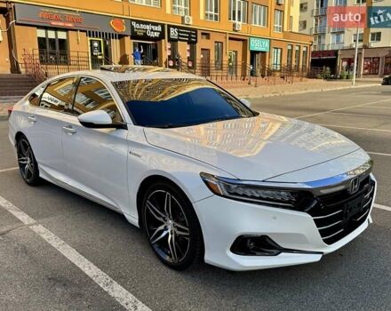 Белый Хонда Аккорд, объемом двигателя 2 л и пробегом 121 тыс. км за 29800 $, фото 1 на Automoto.ua