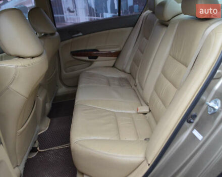 Бежевый Хонда Аккорд, объемом двигателя 2.4 л и пробегом 225 тыс. км за 7500 $, фото 12 на Automoto.ua