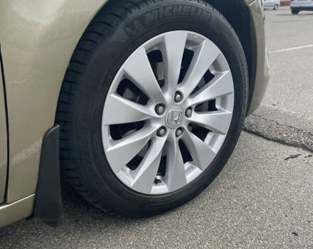 Бежевий Хонда Аккорд, об'ємом двигуна 2.4 л та пробігом 300 тис. км за 6500 $, фото 3 на Automoto.ua