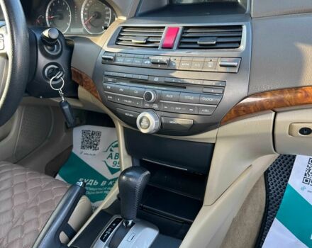 Бежевый Хонда Аккорд, объемом двигателя 2.4 л и пробегом 235 тыс. км за 7200 $, фото 10 на Automoto.ua