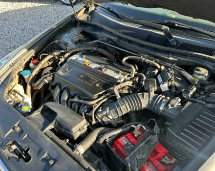 Бежевый Хонда Аккорд, объемом двигателя 2.4 л и пробегом 235 тыс. км за 7200 $, фото 18 на Automoto.ua