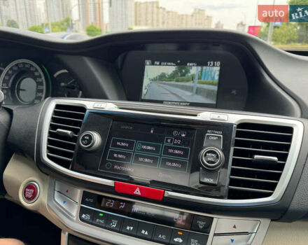 Бежевий Хонда Аккорд, об'ємом двигуна 2.4 л та пробігом 147 тис. км за 12500 $, фото 8 на Automoto.ua