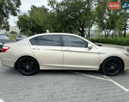 Бежевий Хонда Аккорд, об'ємом двигуна 2.4 л та пробігом 147 тис. км за 12500 $, фото 14 на Automoto.ua