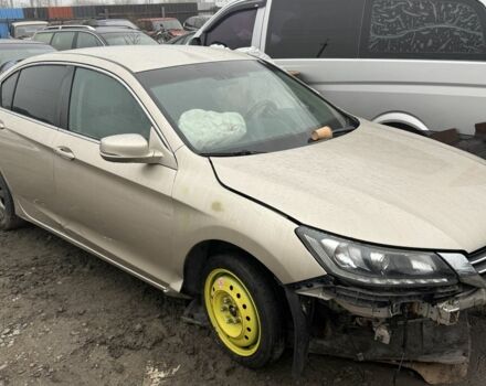 Бежевый Хонда Аккорд, объемом двигателя 2.4 л и пробегом 170 тыс. км за 5500 $, фото 1 на Automoto.ua