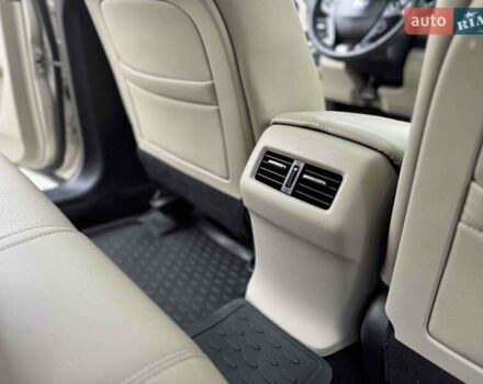 Бежевый Хонда Аккорд, объемом двигателя 2.4 л и пробегом 191 тыс. км за 12600 $, фото 26 на Automoto.ua