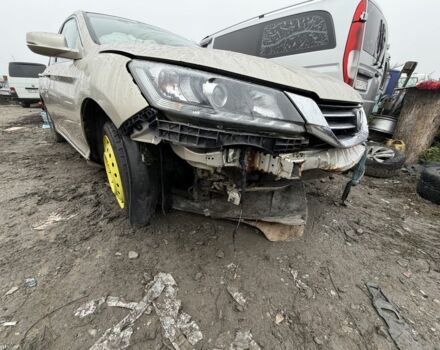 Бежевый Хонда Аккорд, объемом двигателя 2.4 л и пробегом 170 тыс. км за 5500 $, фото 4 на Automoto.ua