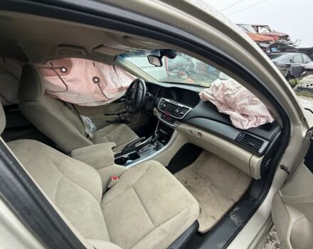 Бежевый Хонда Аккорд, объемом двигателя 2.4 л и пробегом 170 тыс. км за 5500 $, фото 5 на Automoto.ua