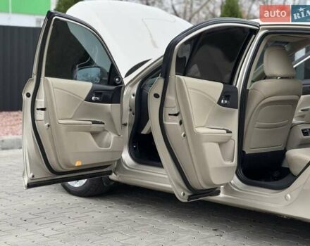 Бежевый Хонда Аккорд, объемом двигателя 2.4 л и пробегом 191 тыс. км за 12600 $, фото 12 на Automoto.ua