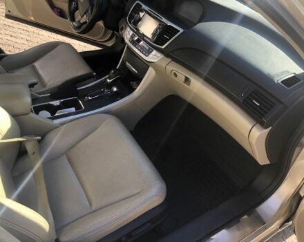 Бежевый Хонда Аккорд, объемом двигателя 2 л и пробегом 214 тыс. км за 14300 $, фото 12 на Automoto.ua