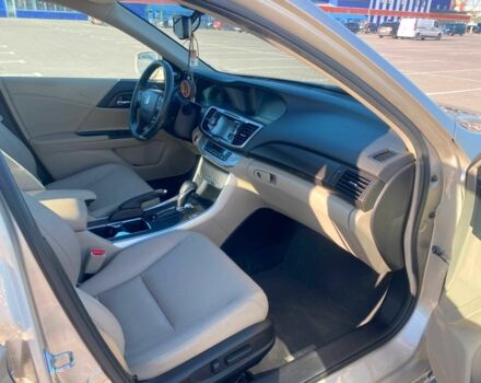 Бежевый Хонда Аккорд, объемом двигателя 2 л и пробегом 270 тыс. км за 11112 $, фото 3 на Automoto.ua