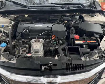 Бежевый Хонда Аккорд, объемом двигателя 2.36 л и пробегом 75 тыс. км за 15700 $, фото 3 на Automoto.ua