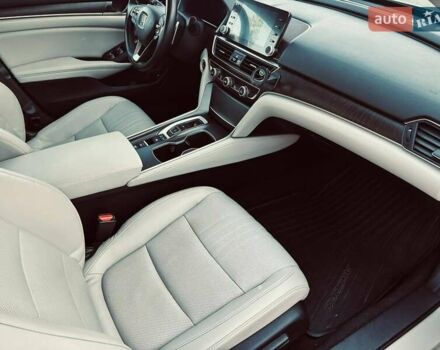 Бежевый Хонда Аккорд, объемом двигателя 2 л и пробегом 165 тыс. км за 19300 $, фото 16 на Automoto.ua