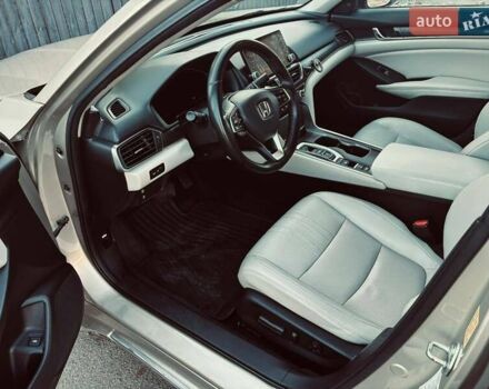 Бежевый Хонда Аккорд, объемом двигателя 2 л и пробегом 165 тыс. км за 19300 $, фото 14 на Automoto.ua