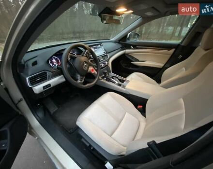 Бежевый Хонда Аккорд, объемом двигателя 1.5 л и пробегом 63 тыс. км за 16500 $, фото 3 на Automoto.ua