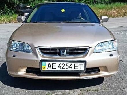 Бежевый Хонда Аккорд, объемом двигателя 2 л и пробегом 537 тыс. км за 3200 $, фото 1 на Automoto.ua