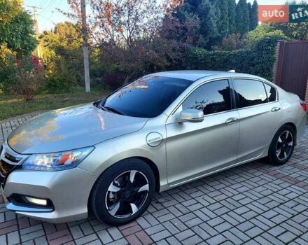 Бежевий Хонда Аккорд, об'ємом двигуна 2 л та пробігом 250 тис. км за 12500 $, фото 1 на Automoto.ua