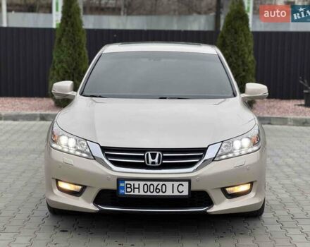 Бежевый Хонда Аккорд, объемом двигателя 2.4 л и пробегом 191 тыс. км за 12600 $, фото 1 на Automoto.ua