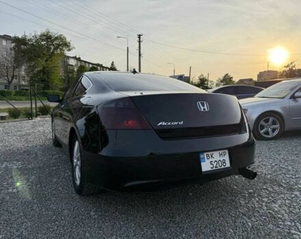 Черный Хонда Аккорд, объемом двигателя 2.4 л и пробегом 284 тыс. км за 7499 $, фото 8 на Automoto.ua