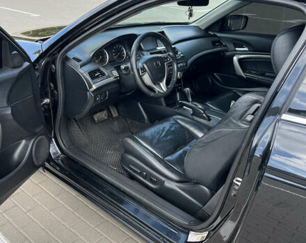 Черный Хонда Аккорд, объемом двигателя 2.4 л и пробегом 241 тыс. км за 8000 $, фото 11 на Automoto.ua