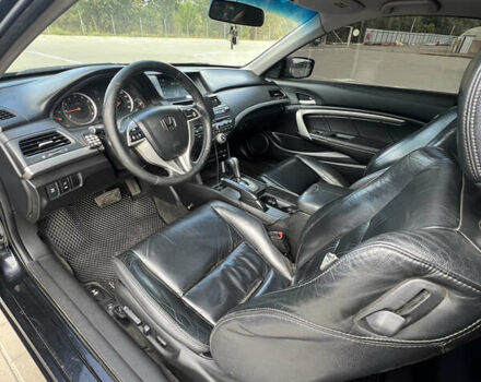 Черный Хонда Аккорд, объемом двигателя 2.4 л и пробегом 241 тыс. км за 8000 $, фото 16 на Automoto.ua