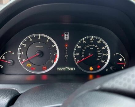 Черный Хонда Аккорд, объемом двигателя 2.4 л и пробегом 259 тыс. км за 6600 $, фото 6 на Automoto.ua