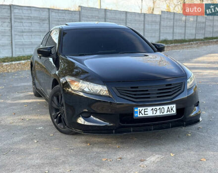 Черный Хонда Аккорд, объемом двигателя 2.4 л и пробегом 255 тыс. км за 9999 $, фото 4 на Automoto.ua