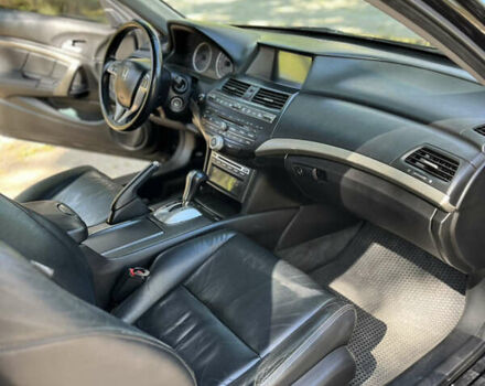 Хонда Аккорд 2012 в Кропивницком (Кировограде) на Automoto.ua Черный Хонда Аккорд, объемом двигателя 2.35 л и пробегом 300 тыс. км за 7400 $, фото 6 на Automoto.ua