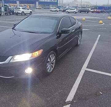 Черный Хонда Аккорд, объемом двигателя 2.36 л и пробегом 261 тыс. км за 12300 $, фото 15 на Automoto.ua