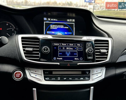 Черный Хонда Аккорд, объемом двигателя 3.47 л и пробегом 117 тыс. км за 15000 $, фото 31 на Automoto.ua