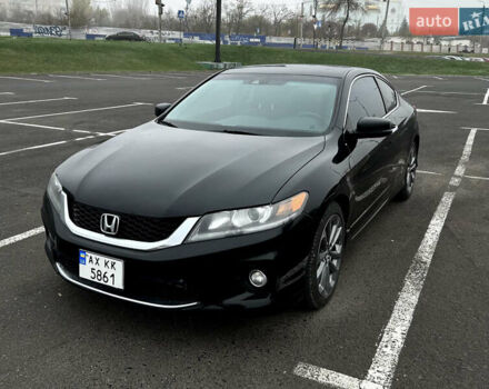 Черный Хонда Аккорд, объемом двигателя 3.47 л и пробегом 117 тыс. км за 15000 $, фото 8 на Automoto.ua