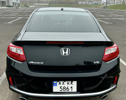 Черный Хонда Аккорд, объемом двигателя 3.47 л и пробегом 117 тыс. км за 15000 $, фото 3 на Automoto.ua