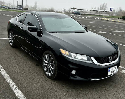 Черный Хонда Аккорд, объемом двигателя 3.47 л и пробегом 117 тыс. км за 15000 $, фото 1 на Automoto.ua