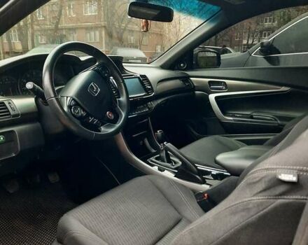 Черный Хонда Аккорд, объемом двигателя 2.4 л и пробегом 70 тыс. км за 11800 $, фото 8 на Automoto.ua