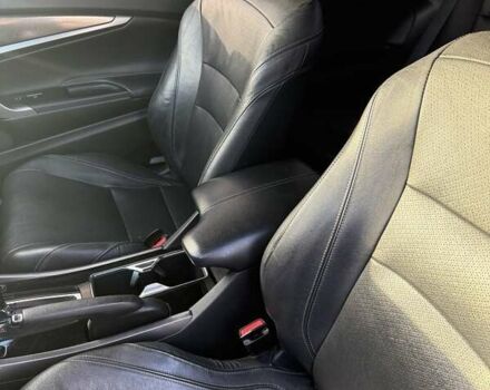 Чорний Хонда Аккорд, об'ємом двигуна 3.5 л та пробігом 60 тис. км за 18500 $, фото 11 на Automoto.ua