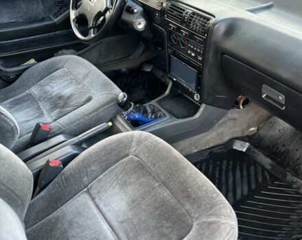 Черный Хонда Аккорд, объемом двигателя 1.8 л и пробегом 251 тыс. км за 1150 $, фото 10 на Automoto.ua