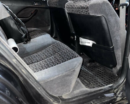 Черный Хонда Аккорд, объемом двигателя 2 л и пробегом 394 тыс. км за 2499 $, фото 7 на Automoto.ua