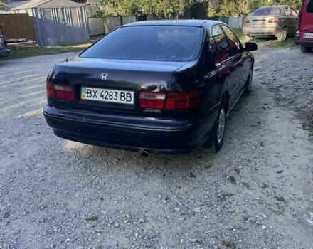 Черный Хонда Аккорд, объемом двигателя 2 л и пробегом 340 тыс. км за 2600 $, фото 7 на Automoto.ua