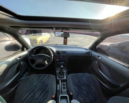 Черный Хонда Аккорд, объемом двигателя 2.2 л и пробегом 300 тыс. км за 2000 $, фото 2 на Automoto.ua