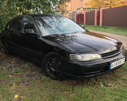 Хонда Аккорд 1994 у Києві на Automoto.ua Чорний Хонда Аккорд, об'ємом двигуна 2.2 л та пробігом 3 тис. км за 1054 $, фото 5 на Automoto.ua