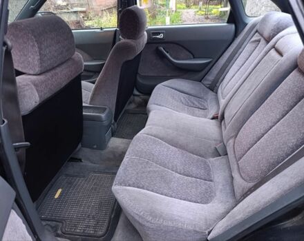 Чорний Хонда Аккорд, об'ємом двигуна 2 л та пробігом 300 тис. км за 2300 $, фото 5 на Automoto.ua