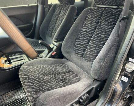 Черный Хонда Аккорд, объемом двигателя 2 л и пробегом 400 тыс. км за 2799 $, фото 9 на Automoto.ua