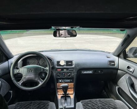 Черный Хонда Аккорд, объемом двигателя 2 л и пробегом 400 тыс. км за 2799 $, фото 7 на Automoto.ua