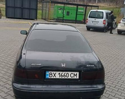 Черный Хонда Аккорд, объемом двигателя 2 л и пробегом 365 тыс. км за 3200 $, фото 5 на Automoto.ua