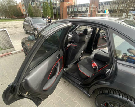 Черный Хонда Аккорд, объемом двигателя 2 л и пробегом 300 тыс. км за 2900 $, фото 3 на Automoto.ua
