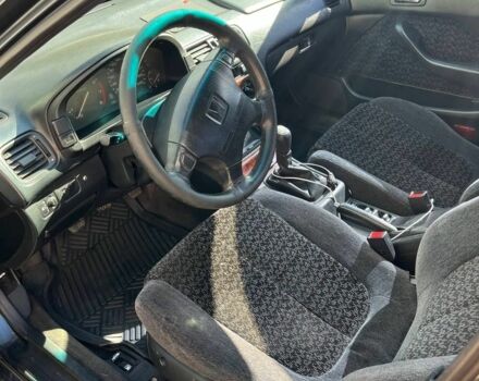 Чорний Хонда Аккорд, об'ємом двигуна 2 л та пробігом 280 тис. км за 3000 $, фото 6 на Automoto.ua