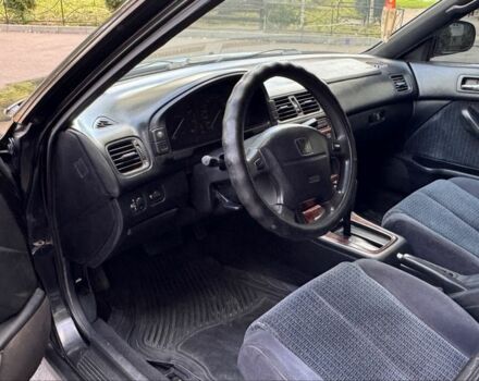 Черный Хонда Аккорд, объемом двигателя 1.8 л и пробегом 350 тыс. км за 2000 $, фото 8 на Automoto.ua