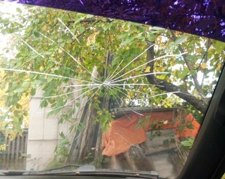 Черный Хонда Аккорд, объемом двигателя 2 л и пробегом 345 тыс. км за 1000 $, фото 2 на Automoto.ua