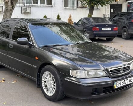 Черный Хонда Аккорд, объемом двигателя 1.8 л и пробегом 350 тыс. км за 2000 $, фото 2 на Automoto.ua