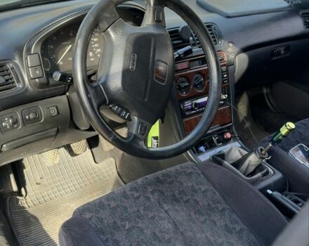 Черный Хонда Аккорд, объемом двигателя 2.2 л и пробегом 408 тыс. км за 3300 $, фото 7 на Automoto.ua