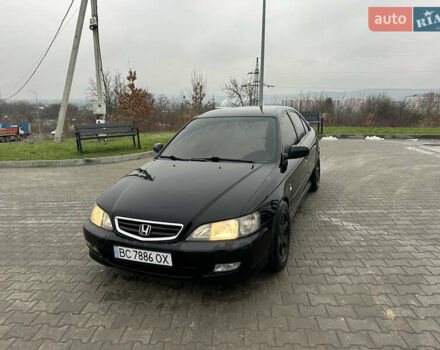Черный Хонда Аккорд, объемом двигателя 1.9 л и пробегом 333 тыс. км за 2790 $, фото 4 на Automoto.ua